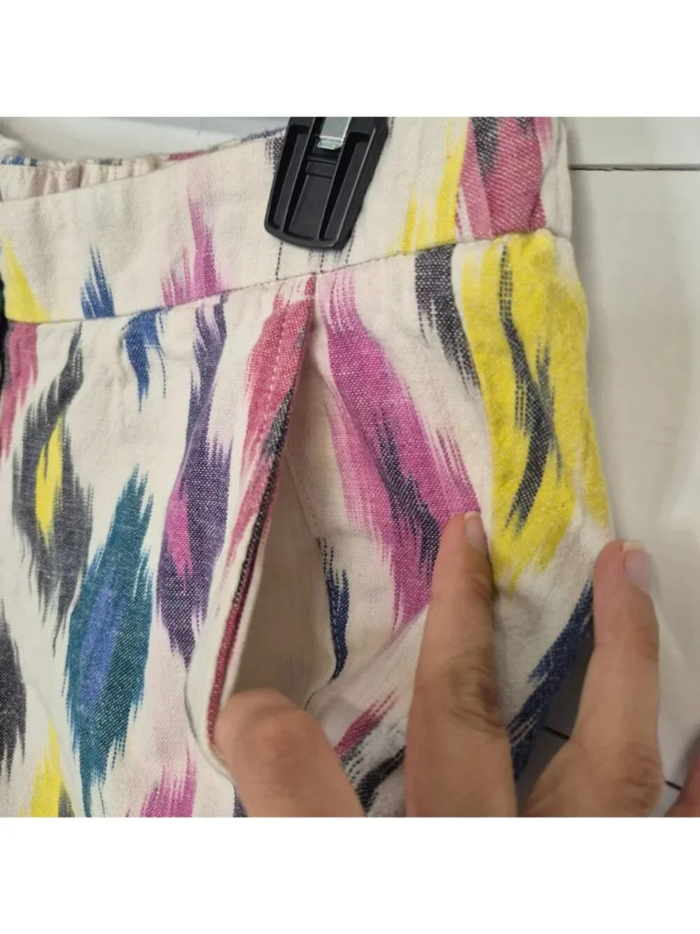 J. Crew Womens Summer Multicolor Ikat Print Shorts Size 4 - Picture 4 of 8